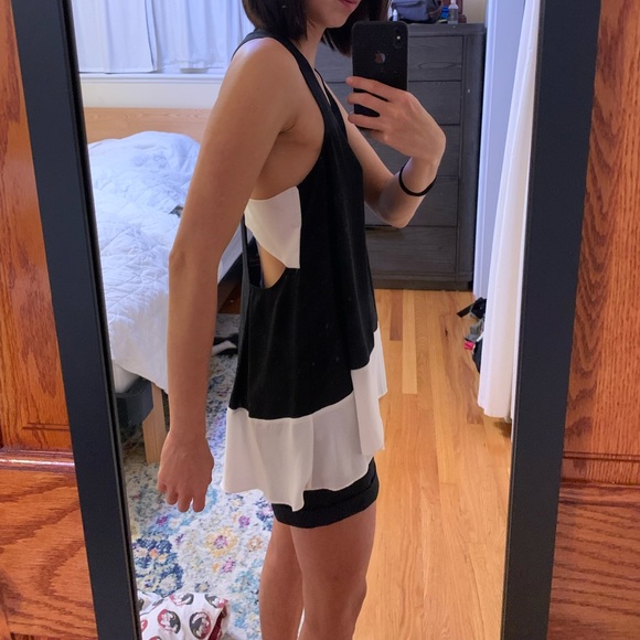 BCBG Black/white cut-out party tank top - Picture 7 of 11